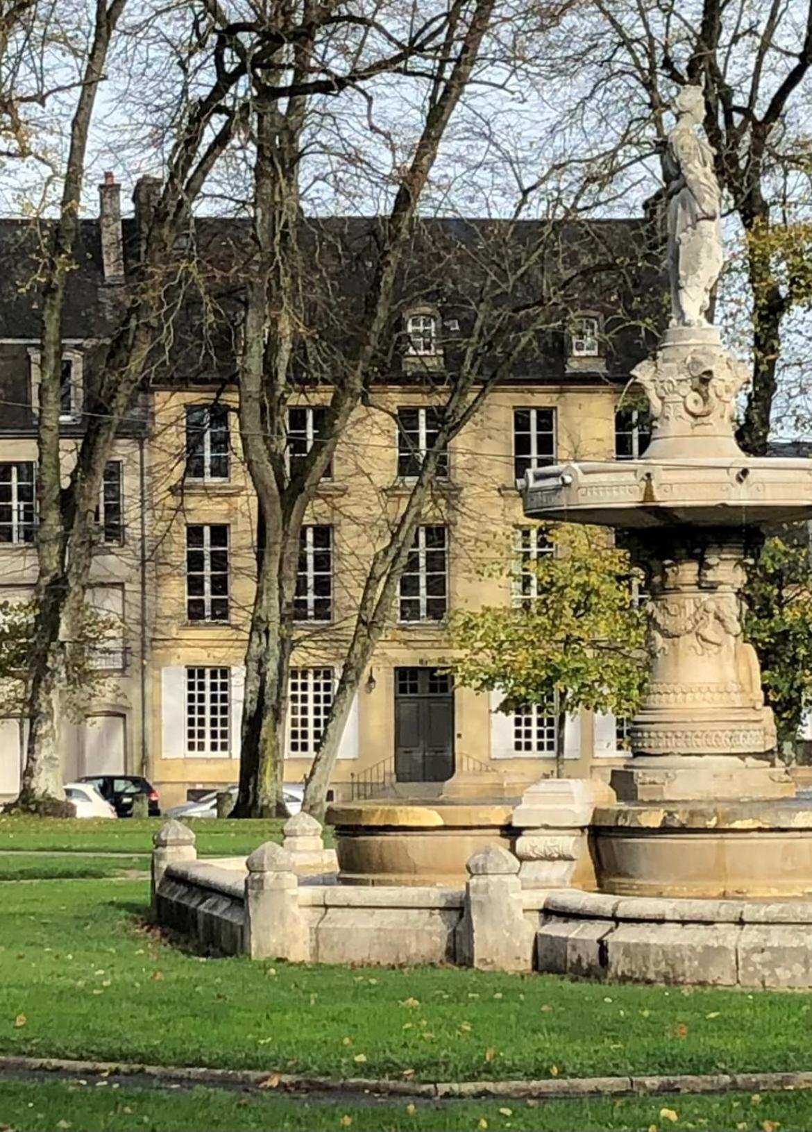 Le Murier De Bayeux Esterno foto